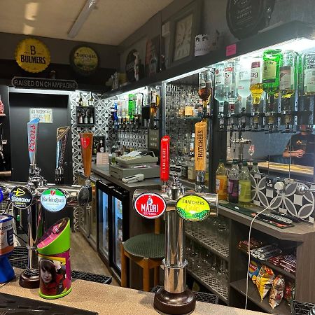 The Angel Inn Troed-y-rhiw Luaran gambar